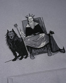 Throne Hoodie – yakın çekim detay | Voyant Apparel