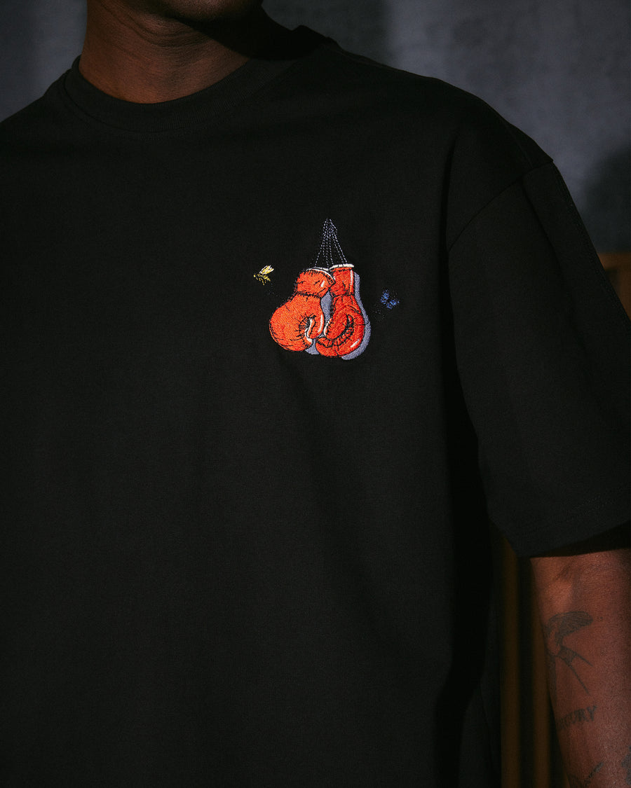 The Greatest Premium T-Shirt (Color Change) tişört – yakın çekim detay | Voyant Apparel