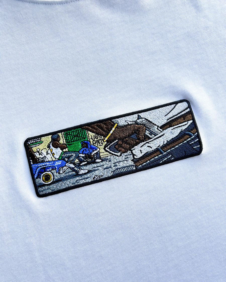 The Family V2 T-Shirt tişört – stüdyo çekimi | Voyant Apparel