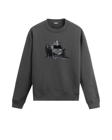 Throne Sweatshirt – önden görünüm | Voyant Apparel
