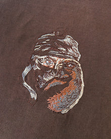 Tuareg T-Shirt - Kahverengi tişört – yakın çekim detay | Voyant Apparel