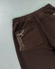 Walkers V2 Baggy Eşofman Altı - Kahverengi – yakın çekim detay | Voyant Apparel